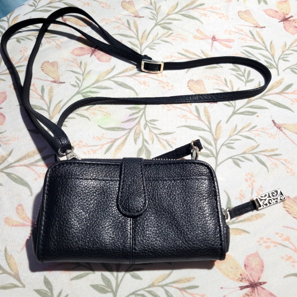 Black Studded Brighton Wallet W/shoulder Strap - Picture 3 of 10